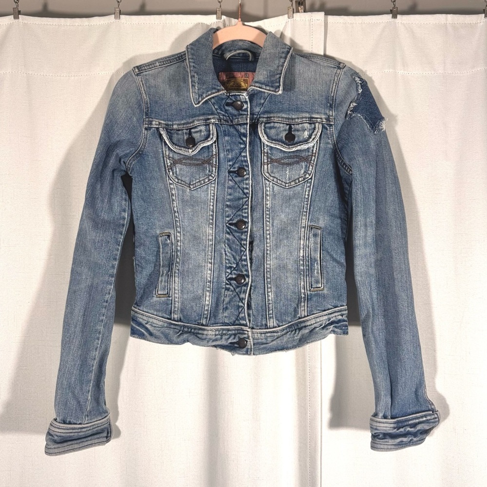 Abercrombie & Fitch Y2K Star Patch Cropped Denim Jacket